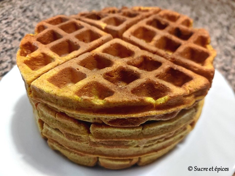 Wafel dengan pure labu dan kayu manis